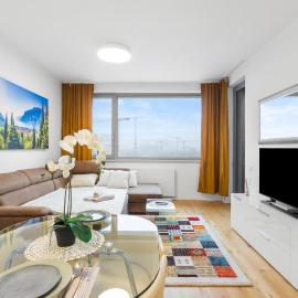 SKYPARK, Luxusný Apartmán s parkovaním vo výške、Nivyのホテル