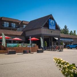 Sea to Sky Hotel and Conference Centre, hotel em Squamish