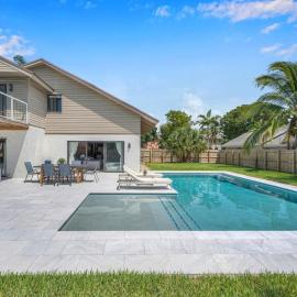Wonderful Tropical Pool House Delray Near Ocean