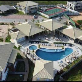 Baixio AP 88 m2 no Condomínio Ponta de Inhambupe - Pé na Areia, hotel u gradu 'Esplanada'