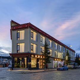 Shangri La Anyu Garden Resort Hotel、シャングリラ市のホテル