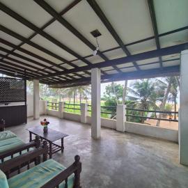 Mermaids Inn, hotel i Rathgama