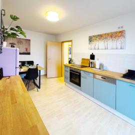 Ferienwohnung Himmelslicht، فندق في Frohse