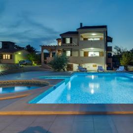 Villa Zlatni dvori ZadarVillas