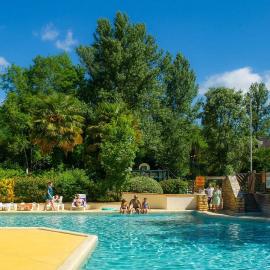 Camping Aqua Viva, hotel in Carsac-Aillac