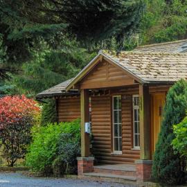 Norway Spruce Lodge - The Hollies Retreats, hotel i Oakmere