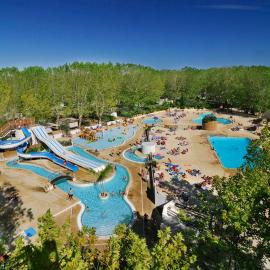 Happy Camp Mobile Homes in Camping Le Domaine La Yole, hotel sa Vendres
