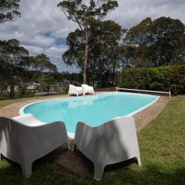 Bella Vista with swimming pool and ocean view, hotel in Batemans Bay