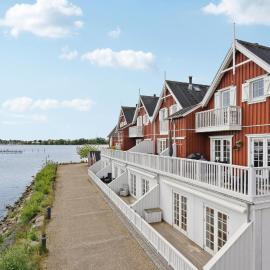 Cozy Apartment In Gråsten With Sauna