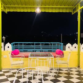 Hotel Ushaan Haveli