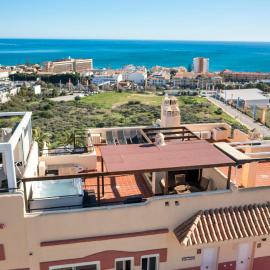 Casa Feliz Penthouse by Mabiente Properties, hotel in La Cala de Mijas