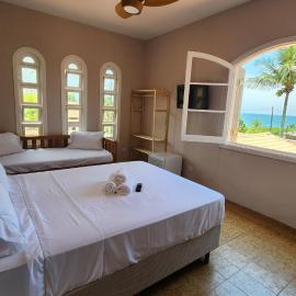 Pousada Flor de Lótus Caraguá, hotell i Caraguatatuba