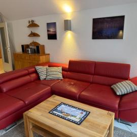 FEWO 33- mit Balkon, hotel in Zempin