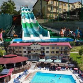 Ciuperca, hotel u gradu Hunedoara