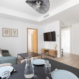 Elégance en Luberon - 4 personnes - Central - Wifi, hotel en Apt