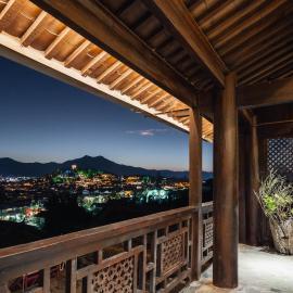 丽江见山庐古城全景花园酒店