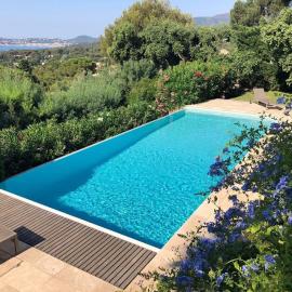 Très belle villa vue mer - Piscine à débordement