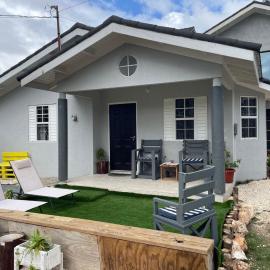 Sians Starfruit Villa