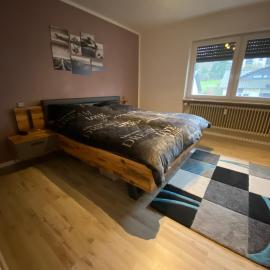 Ferienwohnung Eppelborn 80m², hotelli kohteessa Eppelborn