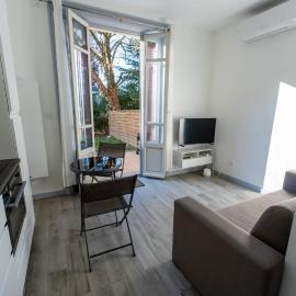 Studio cosy avec jardin privatif proche transport