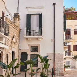 Dimora Storica a Trani con Terrazzo Jacuzzi x Dimora Storica a Trani con Terrazzo e Jacuzzi con 6 Posti Letto e Aria Condizionata