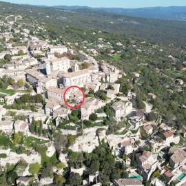 Maison de charme au coeur du village de Gordes