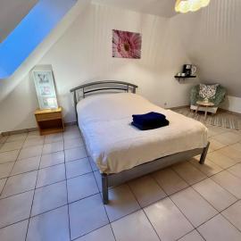Les gîtes du Mesnil chambre deluxe, hotel a Équemauville