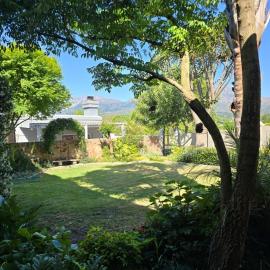 Cozy en-suite room in Wellington with own entrance