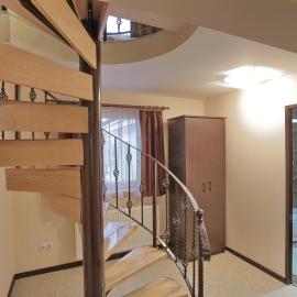 Prenociste Knez, Hotel in Sombor
