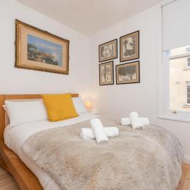 Stylish One Bed Apartment close to the city centre - Pass the Keys