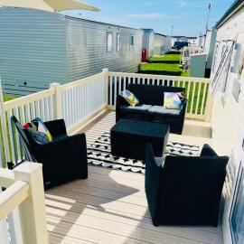 4 Bedroom Holiday Home in Seasalter Whitstable