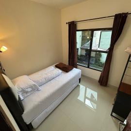 Griya Gayeng Family Homestay BDI 1, hótel í Wonosobo