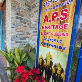 APS Heritage Lodge-1km BIEC, hotel di Bangalore