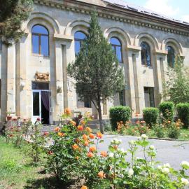 Health Resort Arzni 1, hotel u gradu Arzni