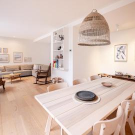 Beautiful Beach Holiday Home with Sauna and Garden