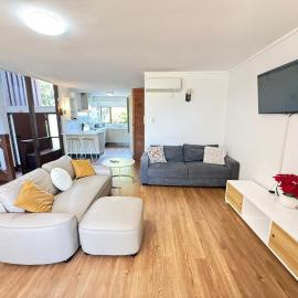Pukekohe Farm House 5min to Town Centre, hotel in Buckland