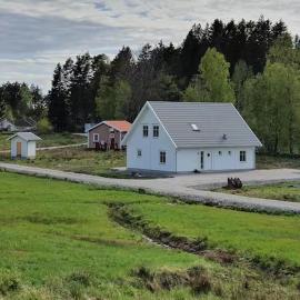 Törreby 230, hotel in Jörlanda