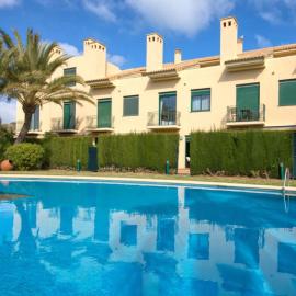 Viesnīca Chalet adosado en Golden Park, Jávea pilsētā Haveja