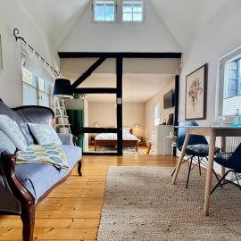 Bergisches Cottage Solingen - Tiny House mit Garten، فندق في سولينغين