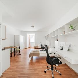 Central Urban Studio, hotel di Wiener Neustadt