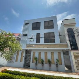 Novapark Kennedy Hotel – hotel w mieście Guayaquil