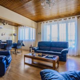 Beautiful air-conditioned and bright apartment