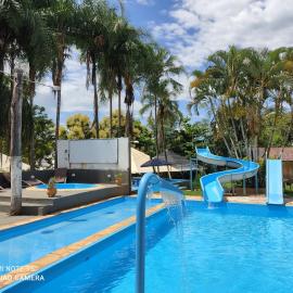 Pousada Panela de Ferro, hotel en Delfinópolis
