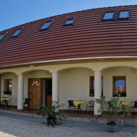 Berkenye Vendégház Varbó: Varbó şehrinde bir otel