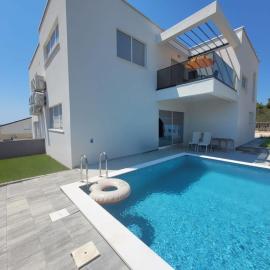 Sea View Villa - Ferienhaus in Kroatien auf Vir bei Zadar mit privatem POOL und MEERBLICK