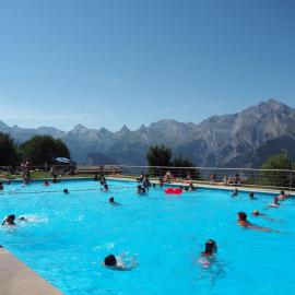 Spacious apartment in Nendaz, hotel di Nendaz