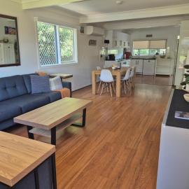 Cottage on Clare