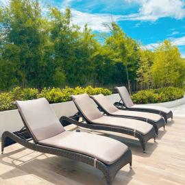 Resort Vibes Fully Furnished Condo in Royal Oceancrest Mactan Condo, hotel a Lapu Lapu City