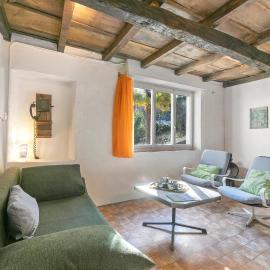 Historical Caslano Apartments - Happy Rentals, готель у місті Каслано