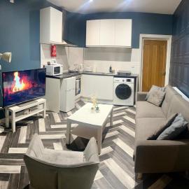 Elegant 3 Bedroom Apartment